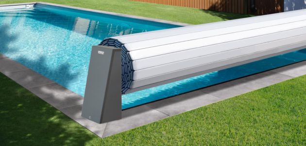 volet roulant de piscine sur mesure pour couvrir sa piscine