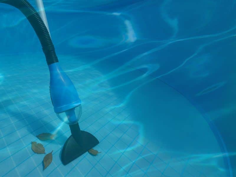 Nettoyeur Manuel S1 le balai aspirateur idéal pour piscines autoportantes Nettoyeur Manuel S1 le balai aspirateur idéal pour piscines autoportantes
