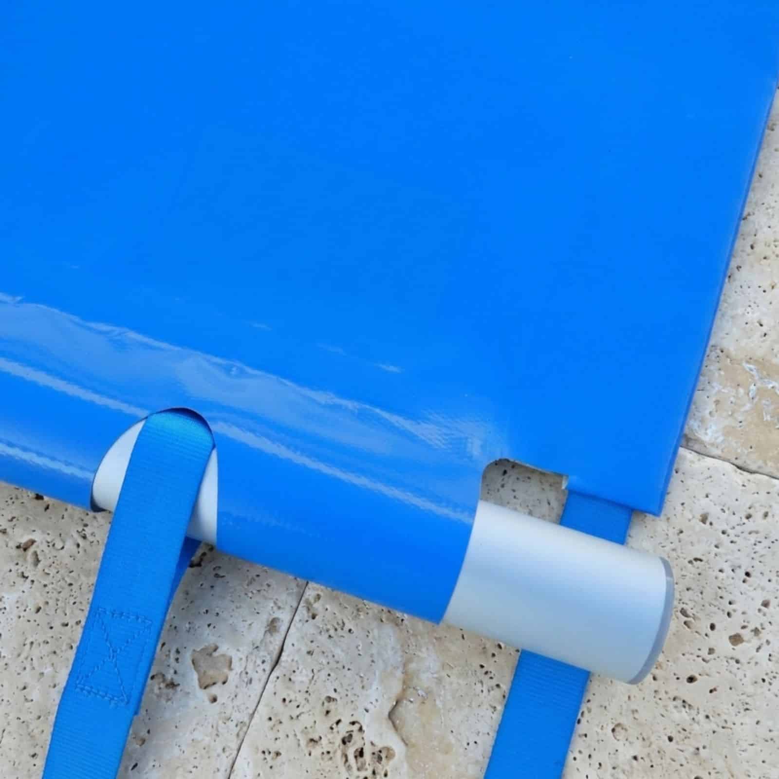 Bâche à barres coloris bleu